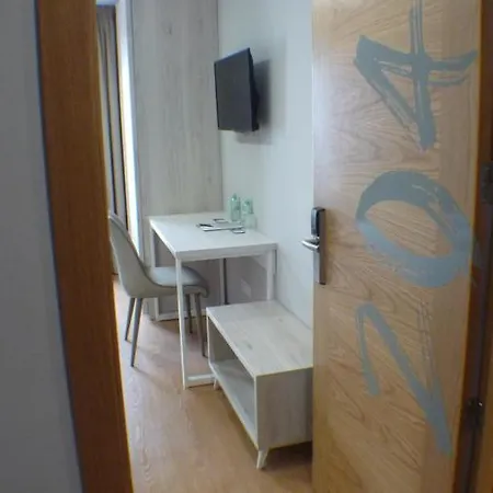 Hotel Roquino 2*