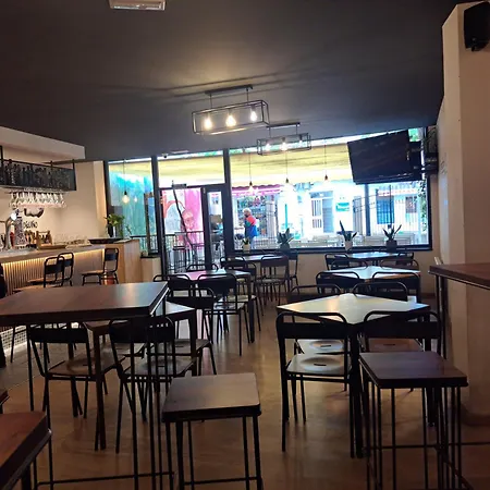 Roquino 2* קלדס דה רייס