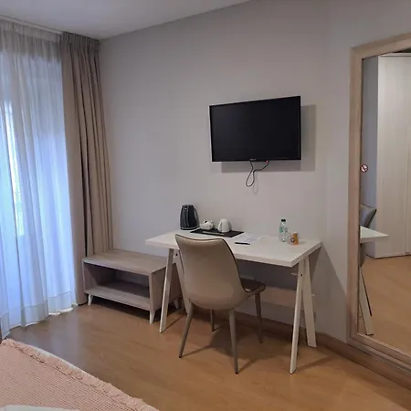 Roquino Caldas De Reis