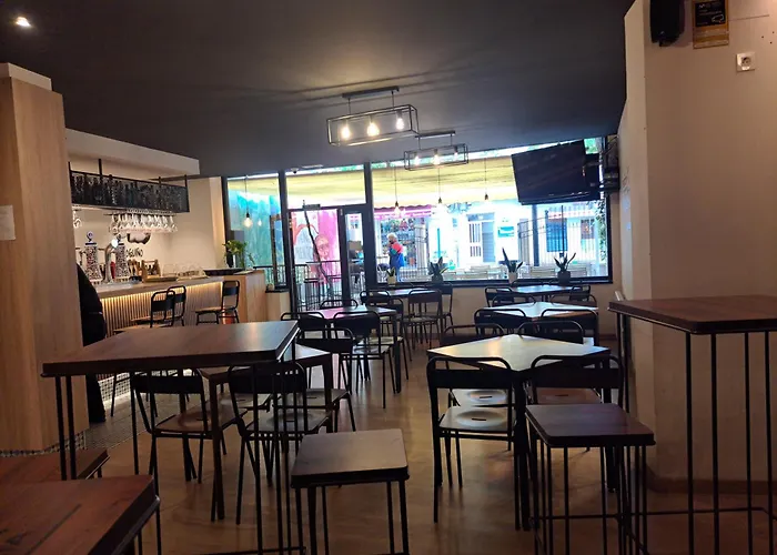 Roquino 2* קלדס דה רייס