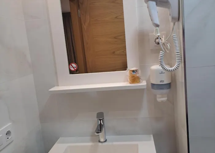 מלון Roquino קלדס דה רייס