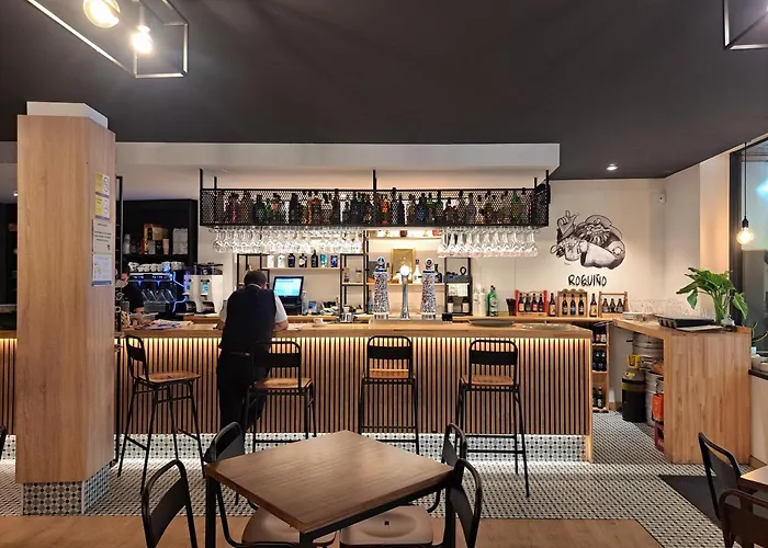 Roquino 2* קלדס דה רייס